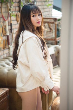 美丽小蜜桃3在线_日本成人在线