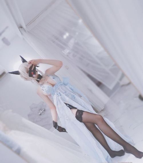 加勒比女海盗5_影院在线观看