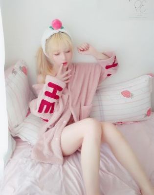 小蜜桃8_蓝光全集免费播放