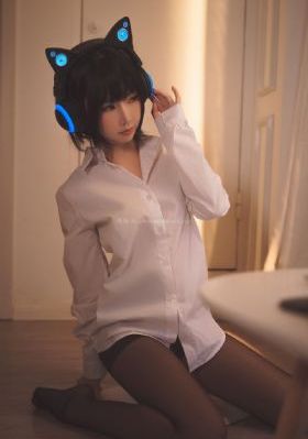 与僧侣交和之夜_DVD电影在线观看