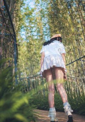 战火中的伊甸园_1080P高清视频播放